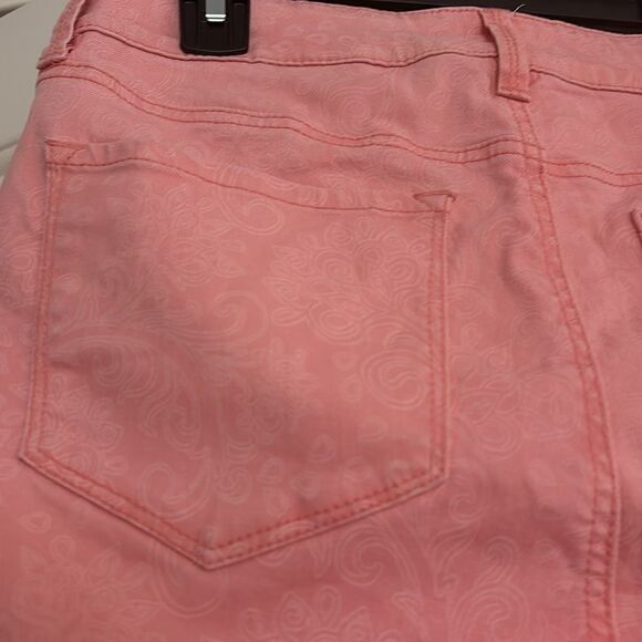 NYDJ Paisley Print Ankle Jeans - Picture 5 of 6